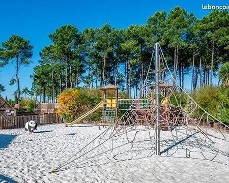 Dans De Vacances, 3 Chambres, Piscines, Jacuzzi, Au Bord Du Дом отдыха